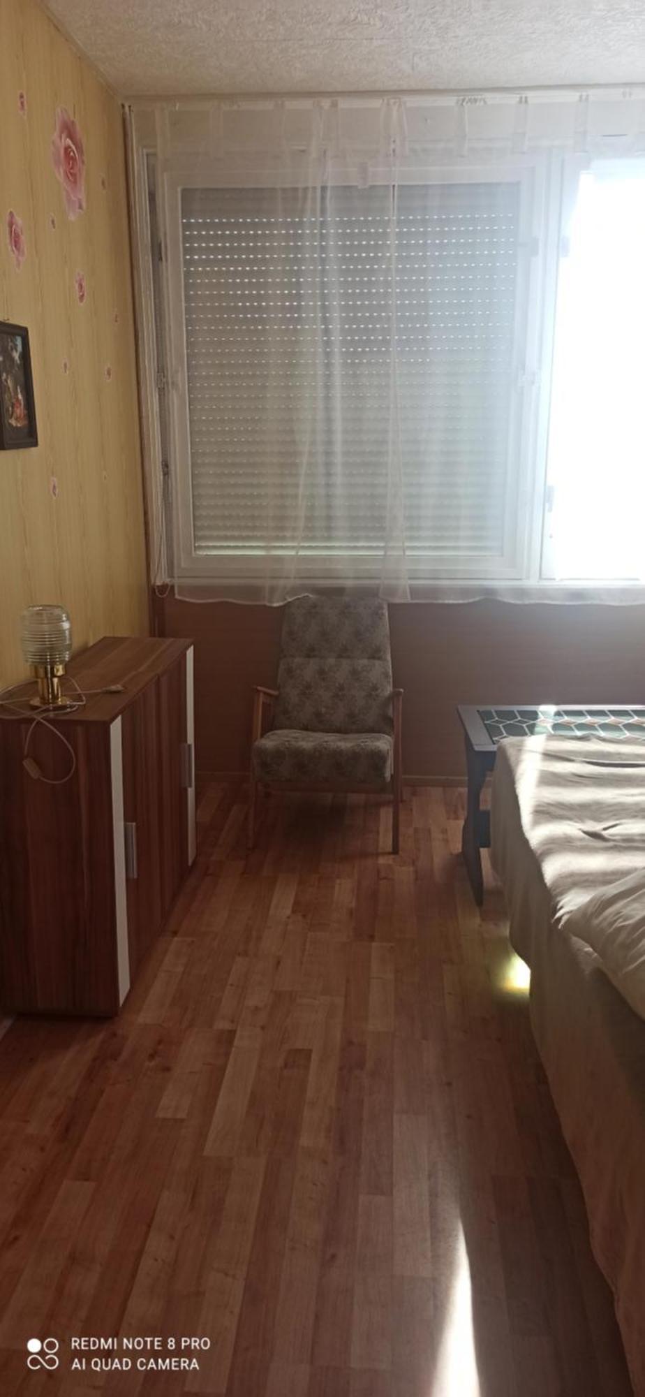 Utulny Privat Apartment Velky Meder Ngoại thất bức ảnh